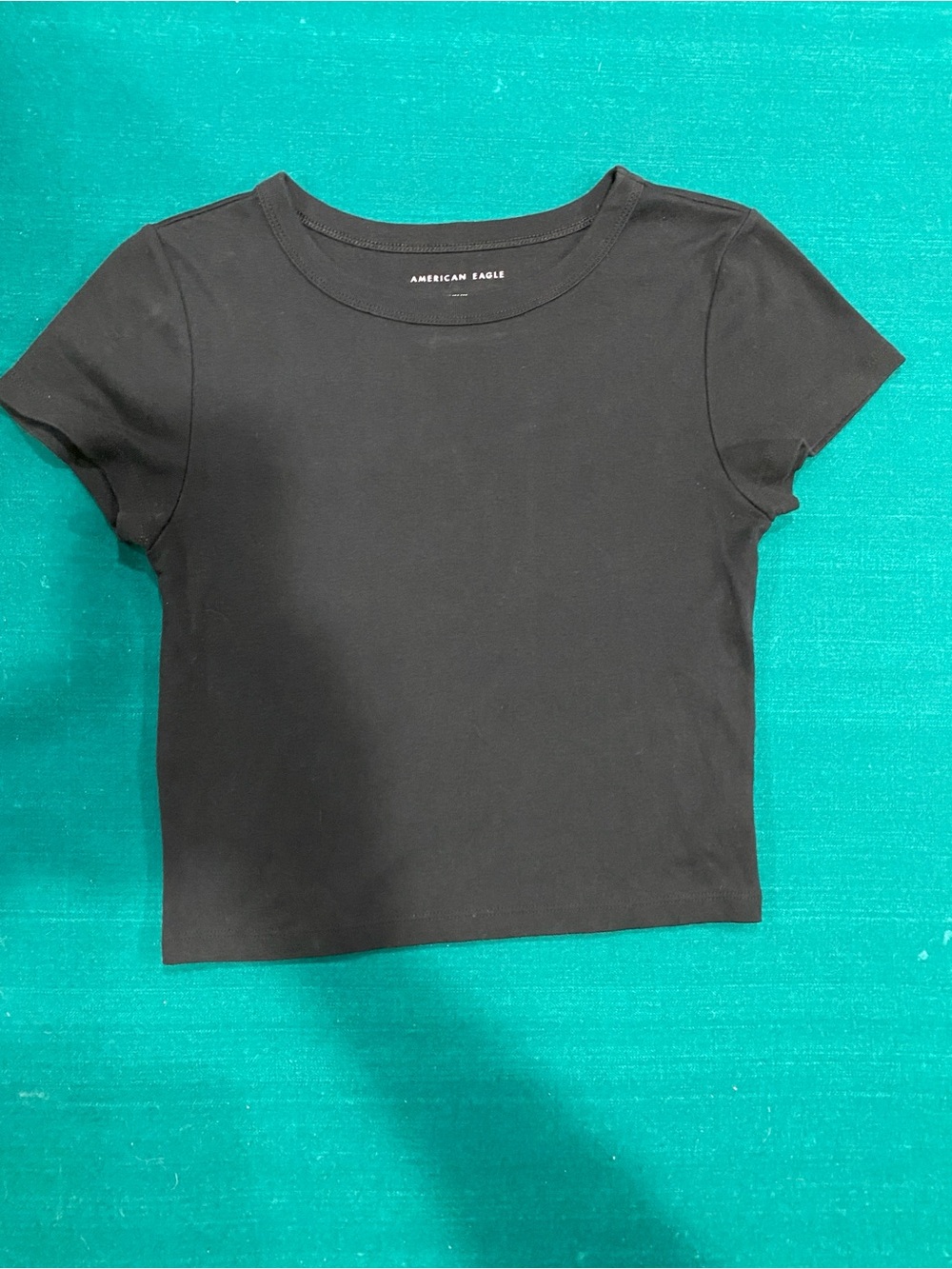 American Eagle Outfitters True Black Short Sleeve Crop Baby Tee